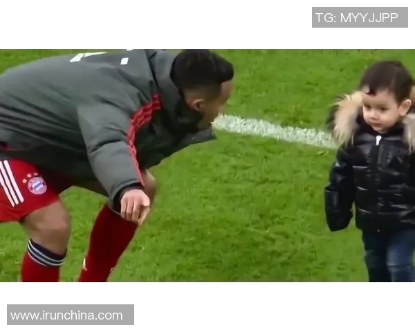 足球明星卷入皮条客事件引发社会热议与舆论风波